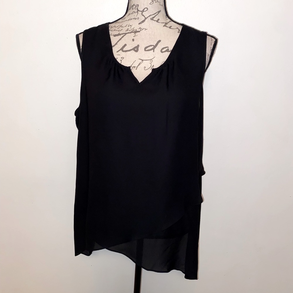 ▪️New Directions Asymmetrical Overlay Top▪️